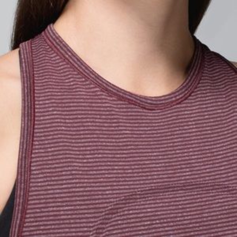 Lululemon Run: Swiftly Tech Racerback Size 10 - image 5